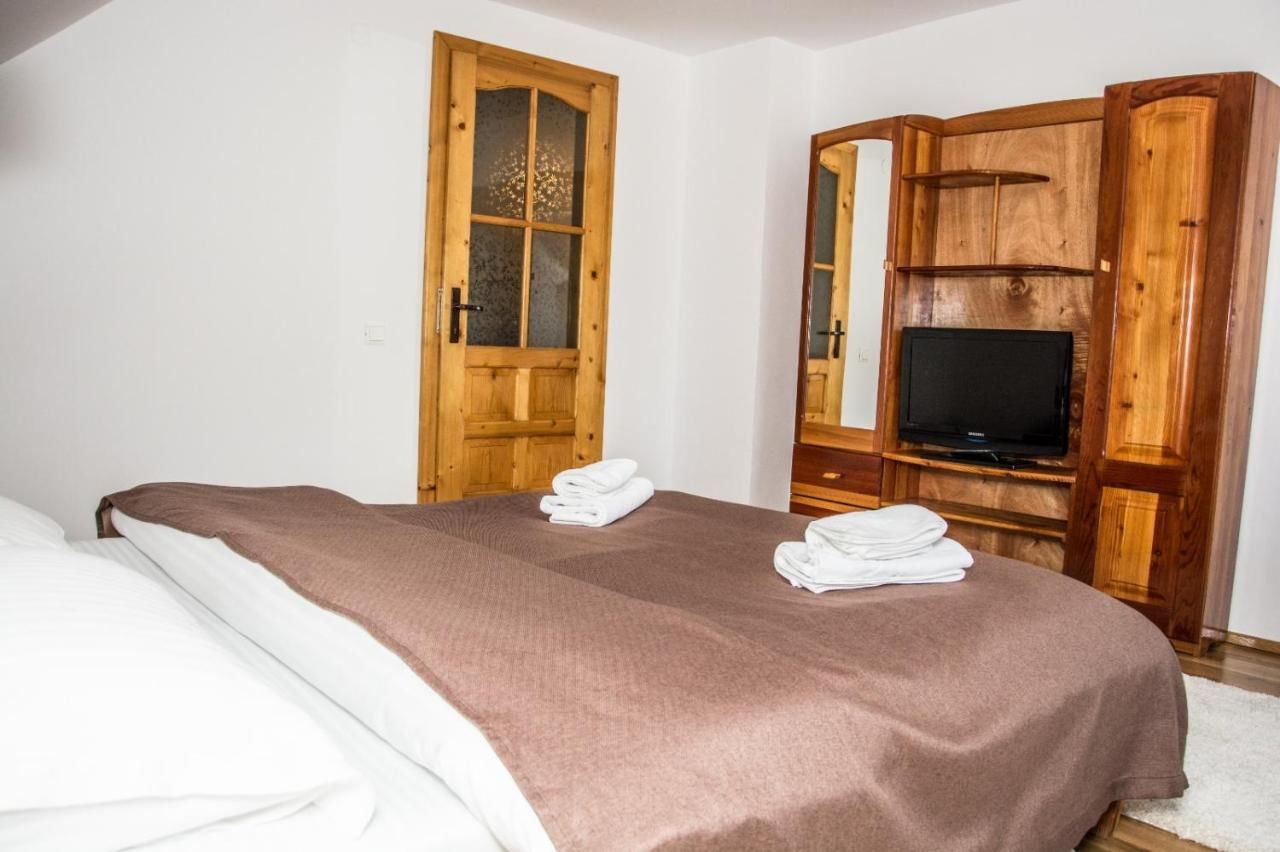 Гостевой дом Green Forest Bran House Бран-5
