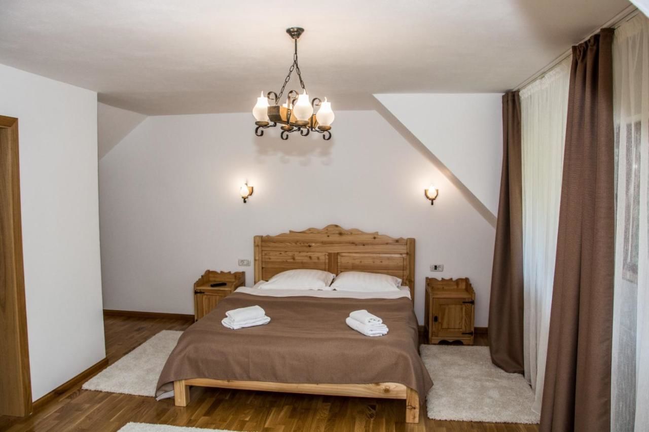 Гостевой дом Green Forest Bran House Бран